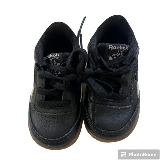 NWOT toddler boys Reebok black club C revenge size 5 - Picture 2 of 4